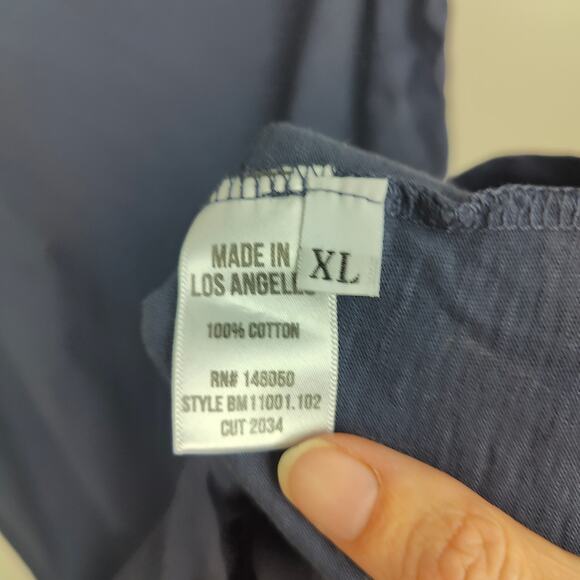 Buck Mason T-Shirt Mens XL Navy Blue Short Sleeve Crewneck Made in LA FLAWED - Picture 6 of 8